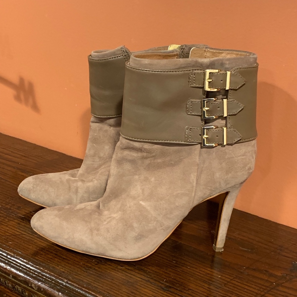 Bootie - Picture 3 of 7